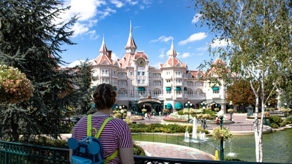 How to Make the Most of a One-Day Visit to Anaheim Disneyland?